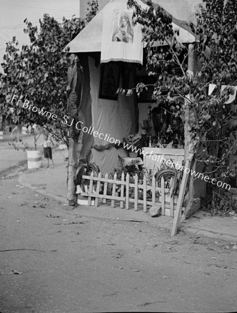 ROADSIDE SHRINE